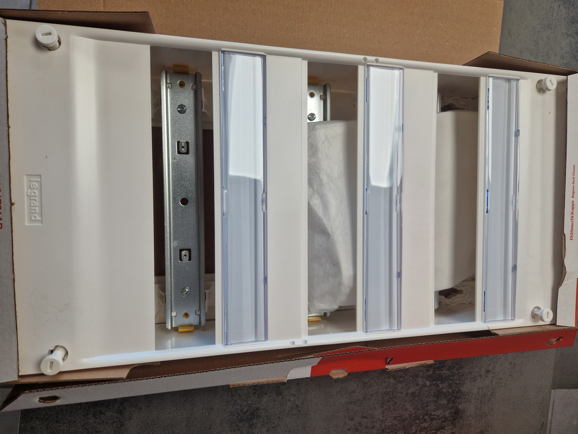 LEGRAND Drivia Tableau électrique nu 3 rangées 13 modules - 401213