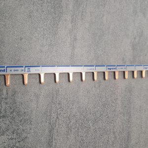 LEGRAND Peigne d'alimentation électrique Phase Neutre 18 modules 404928
