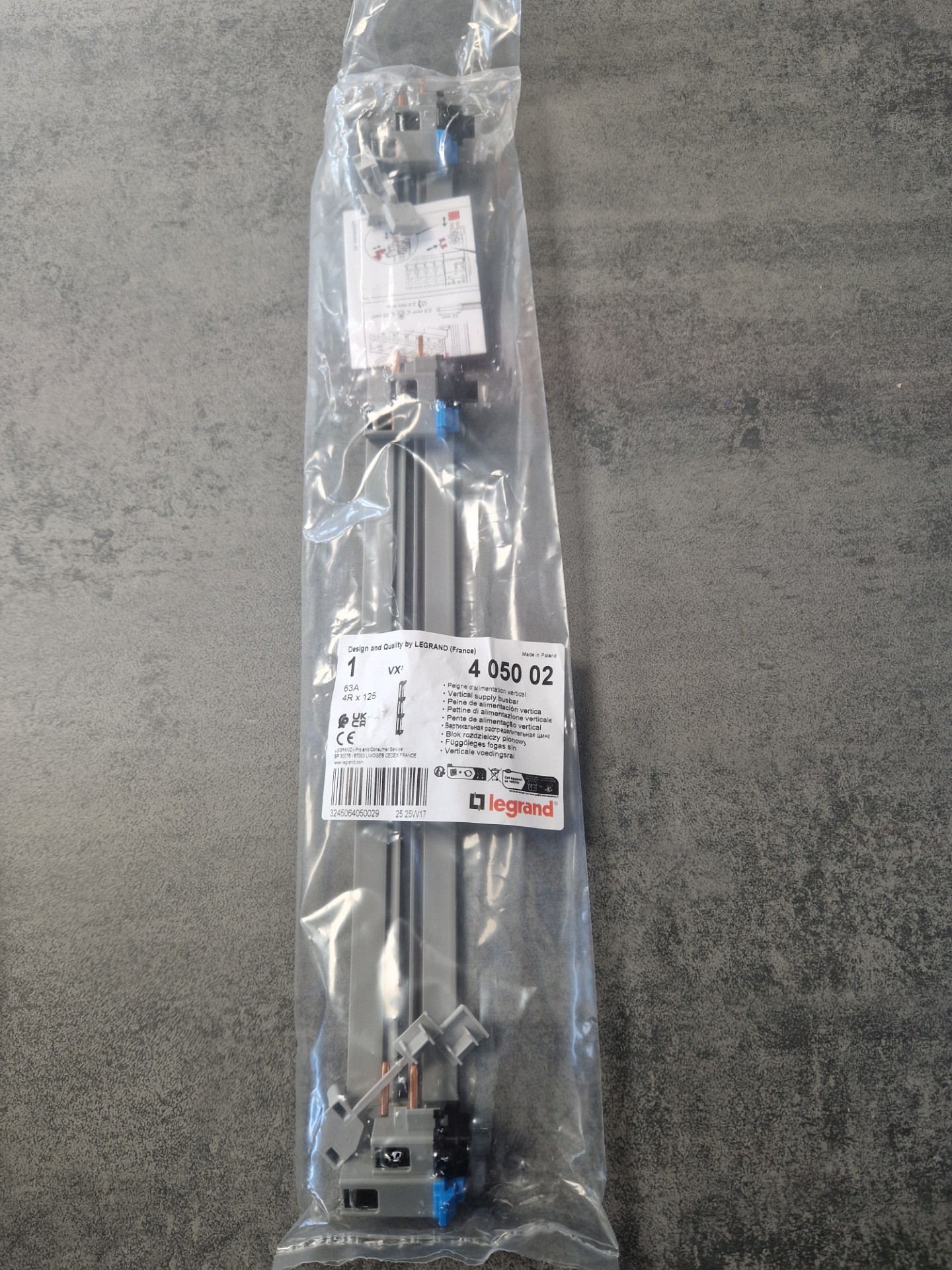 LEGRAND Drivia Peigne vertical 4 rangées entraxe 125mm - 405002