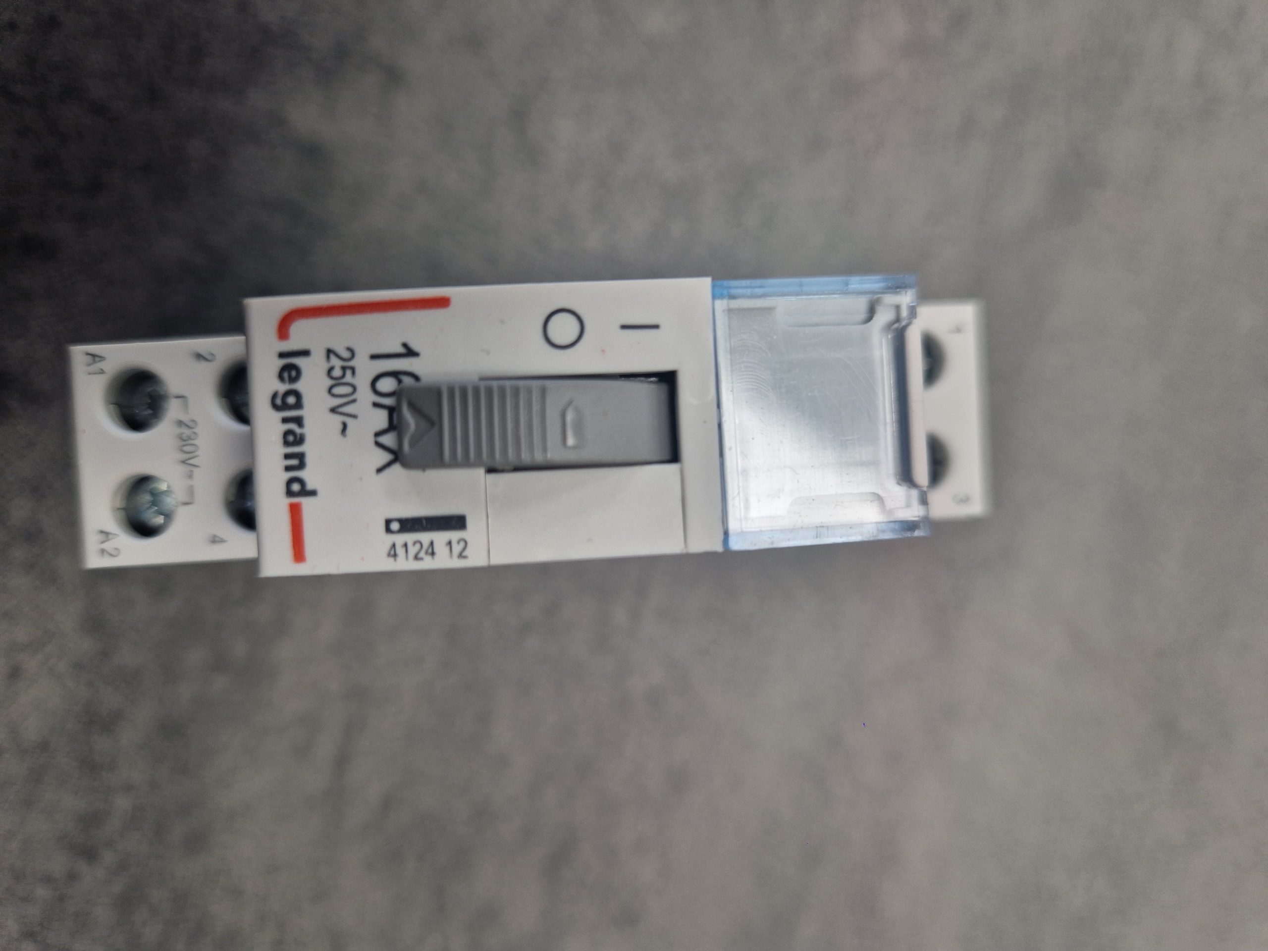 Legrand 412412 - Télérupteur CX3 - VIS - Bipolaire 16A - 230V