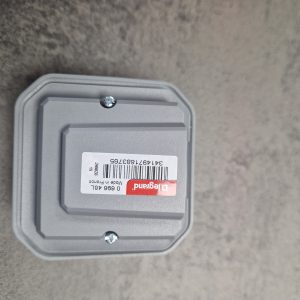 Legrand - Sortie de câble étanche avec serre câbles 5mm à 13mm Plexo 16A 250V IP55 complet encastré - gris - Réf : 069848L