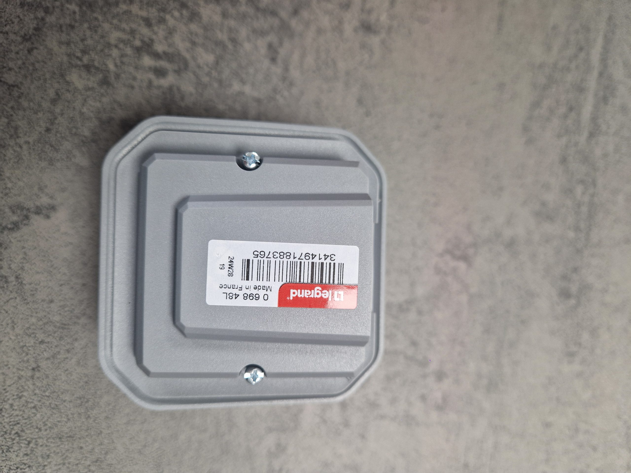 Legrand - Sortie de câble étanche avec serre câbles 5mm à 13mm Plexo 16A 250V IP55 complet encastré - gris - Réf : 069848L