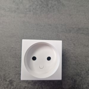 Prise électrique Legrand Mosaic - 2P droite - 2 modules - blanc 077110