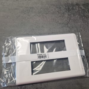 Plaque de finition Legrand Mosaic pour 2x6 modules blanc 078836L