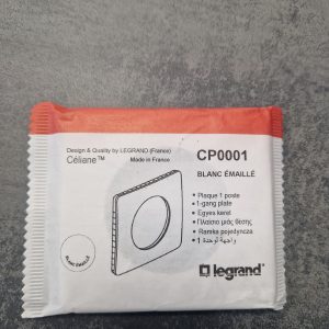 plaque de finition céliane 1 poste - blanc emaillé