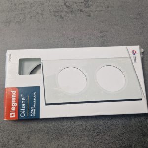 plaque de finition céliane 2 postes - verre opale blanc